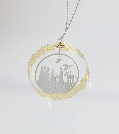 Picture of Metal Ornament in Circle Nativity