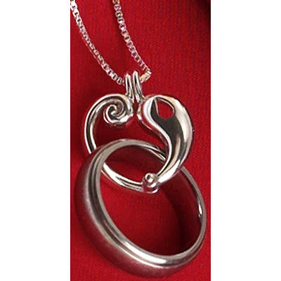 Picture of Silver Plated Teardrop Reunion Heart Ring Holder