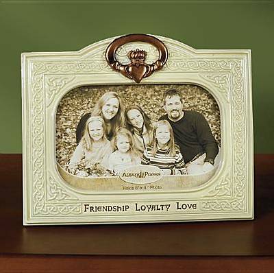 Picture of Claddagh Photo Frame