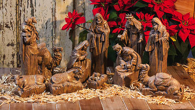 Picture of Nativity Set with Natural Finish & Metallic Accent (11 Piece)