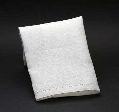 Picture of 100% Linen Plain  Bread Plate Napkin